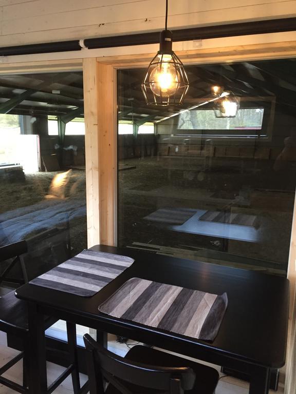 Farm Stay Happy Dogs Ranch Veberod Bagian luar foto