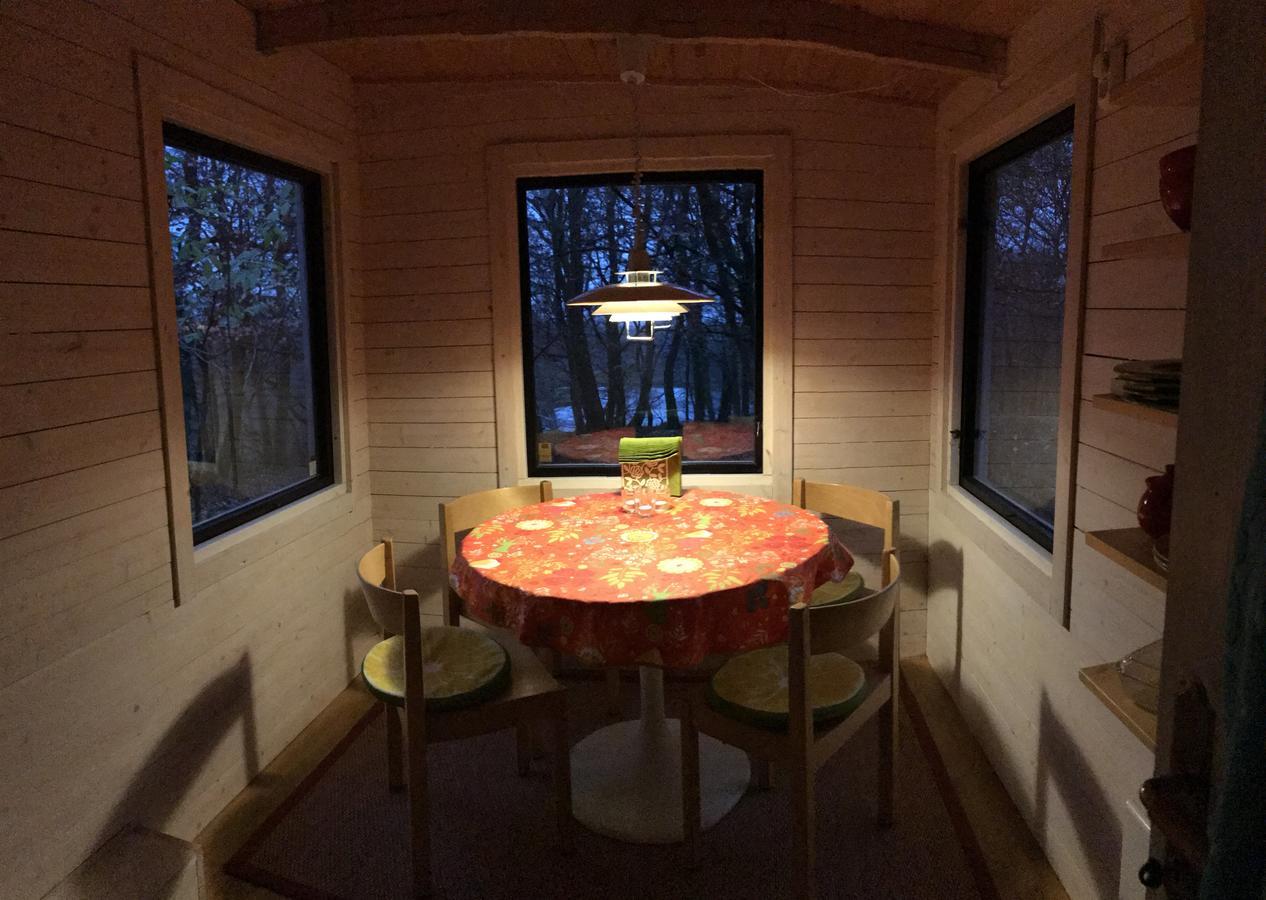 Farm Stay Happy Dogs Ranch Veberod Bagian luar foto